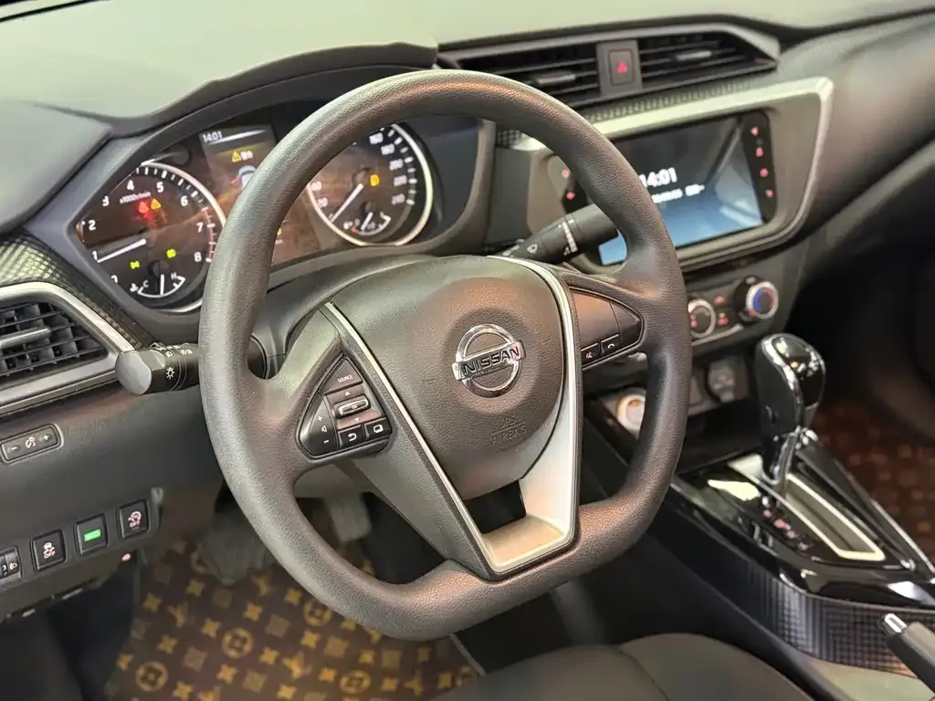 Nissan Bluebird 2022 из CN, фото 7