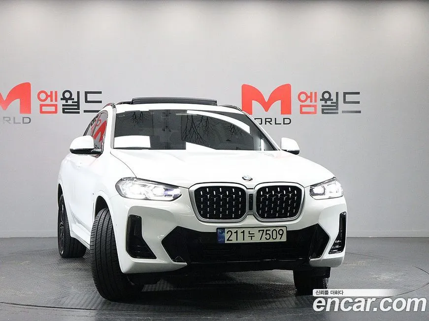 BMW X4 2024 из KR, фото 3