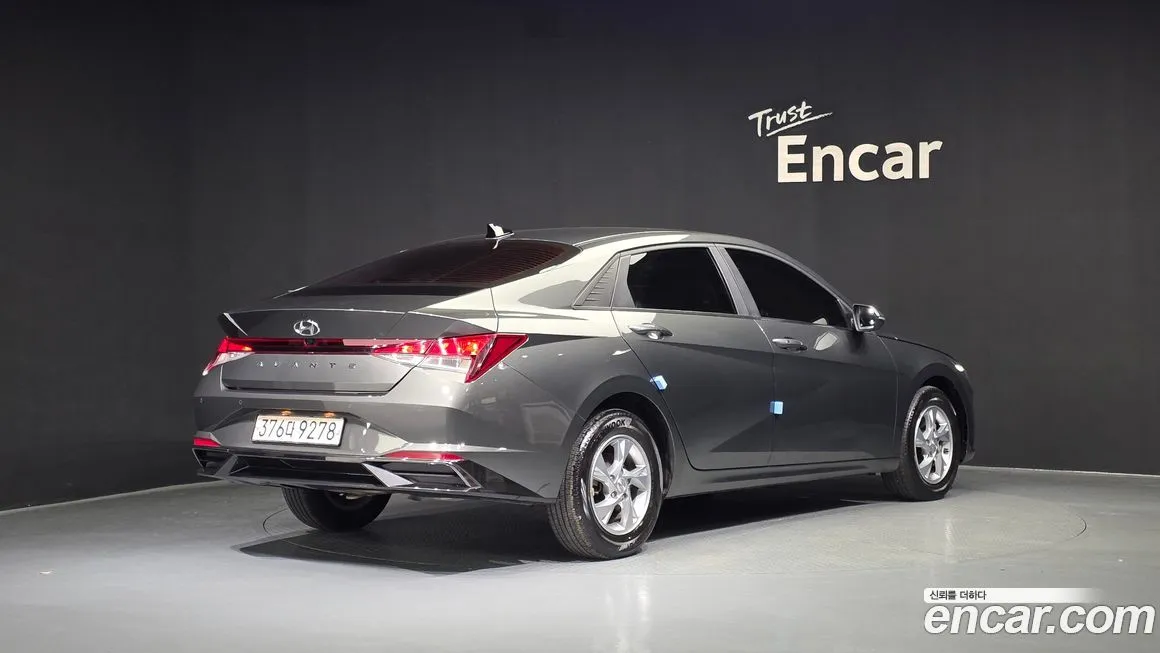 Hyundai AVANTE — фото 2