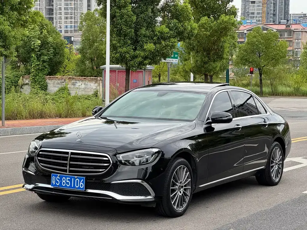 Mercedes-Benz E-Class 2023 из CN, фото 1