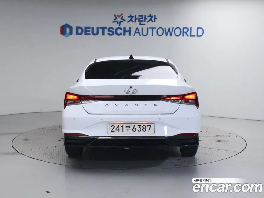 Hyundai AVANTE — фото 4
