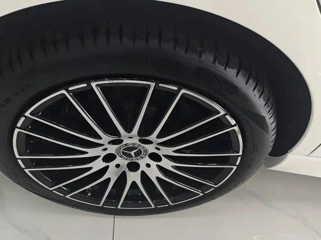 Mercedes-Benz C-Class 2024 из CN, фото 10