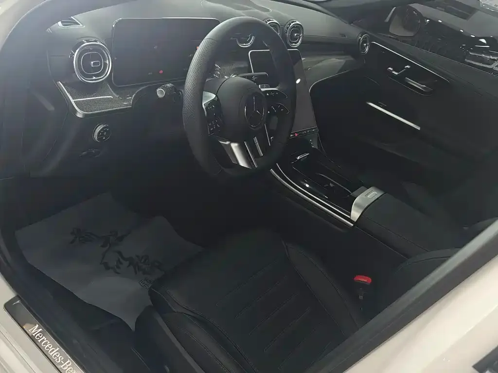 Mercedes-Benz C-Class 2024 из CN, фото 3