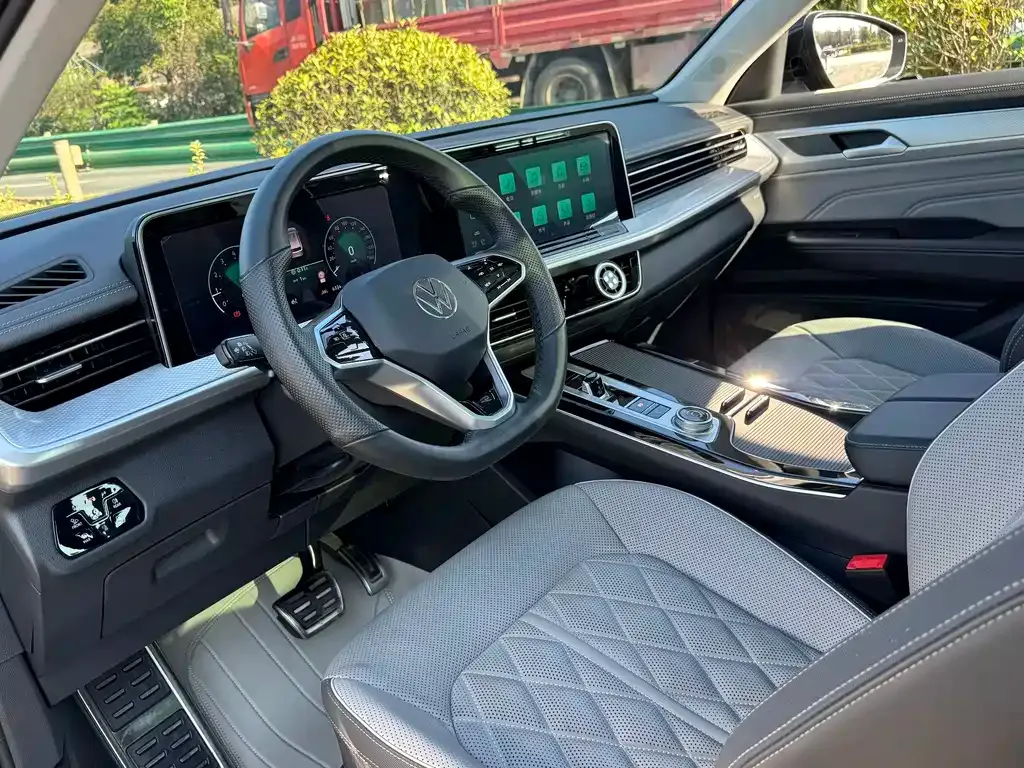 Volkswagen Tavendor 2023 из CN, фото 10