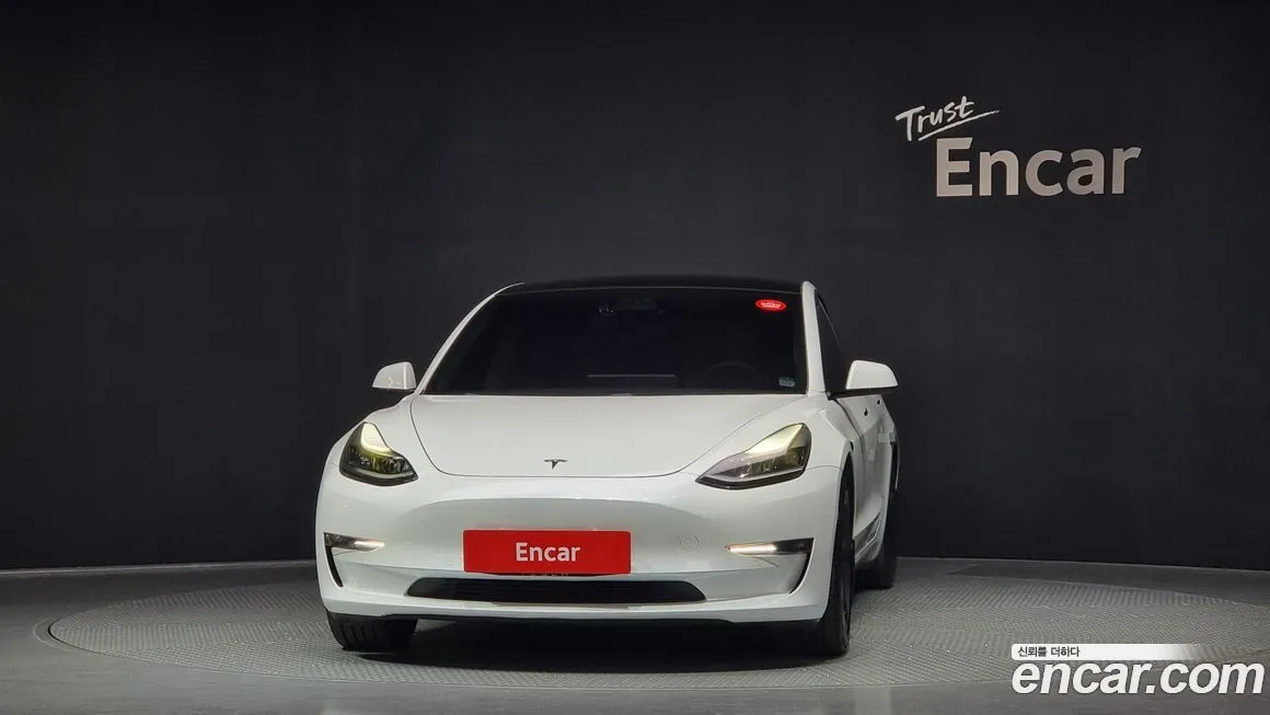 Tesla Model 3 2021 из KR, фото 3