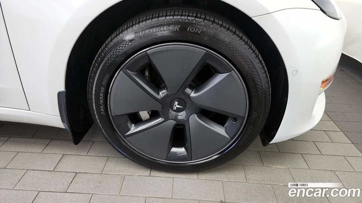 Tesla Model 3 2021 из KR, фото 5