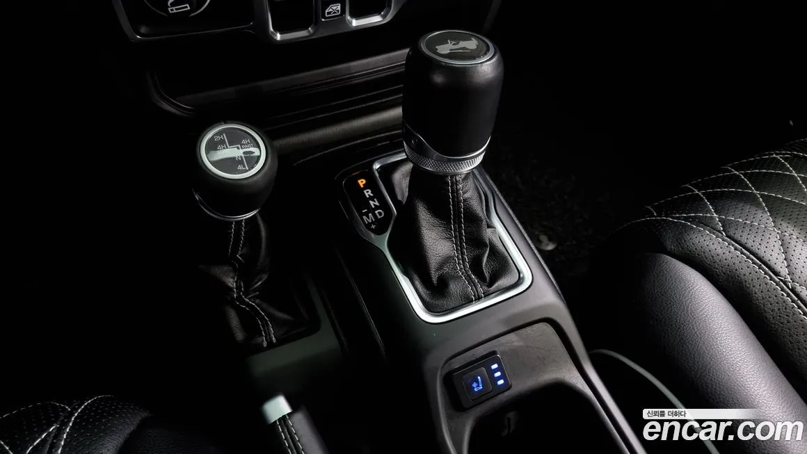 Jeep Wrangler 2021 из KR, фото 9
