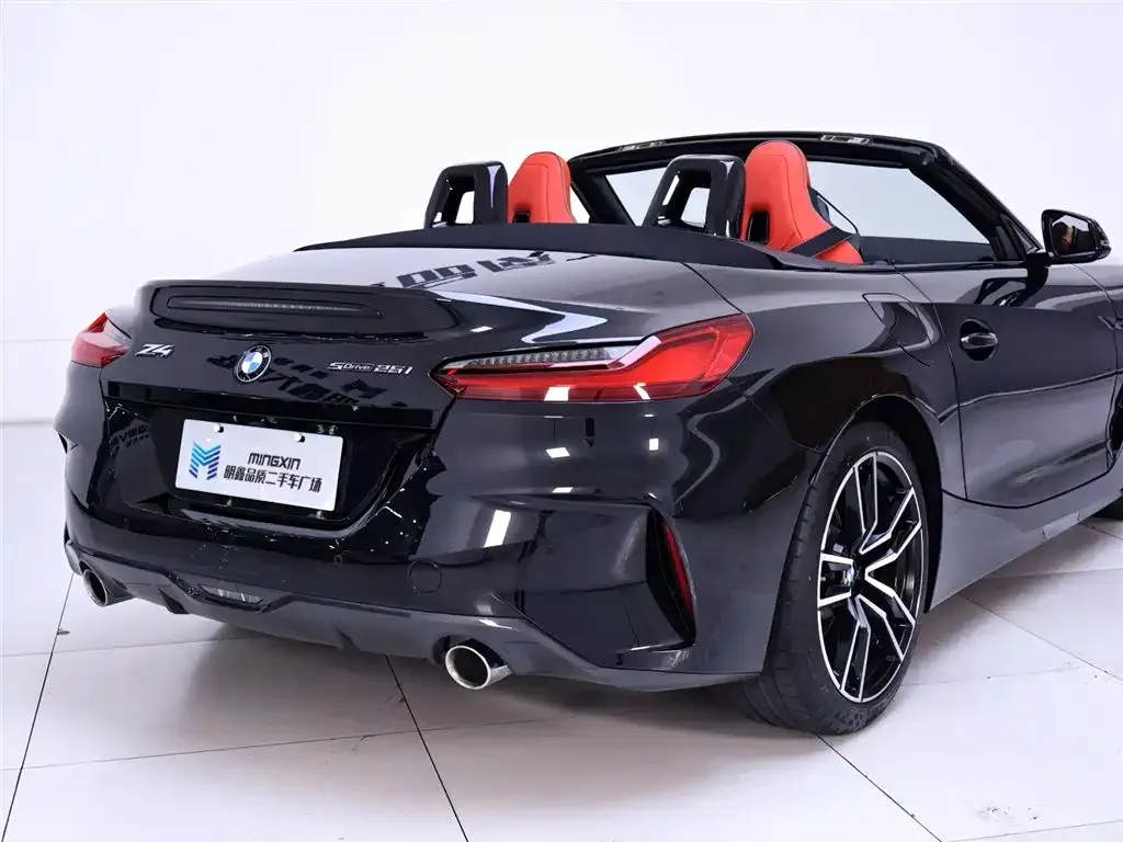 BMW Z4 2021 из CN, фото 8
