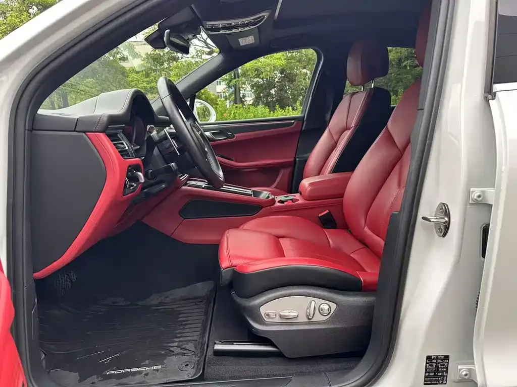 Porsche Macan 2024 из CN, фото 8