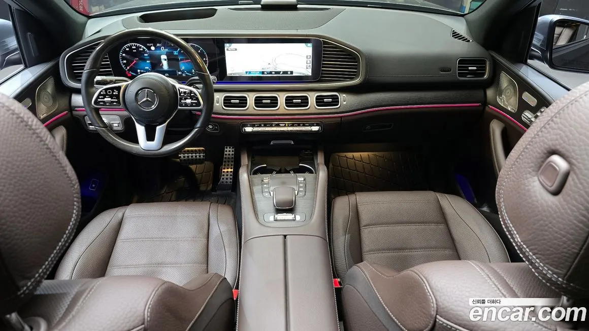 Mercedes-Benz GLS-Class — фото 7