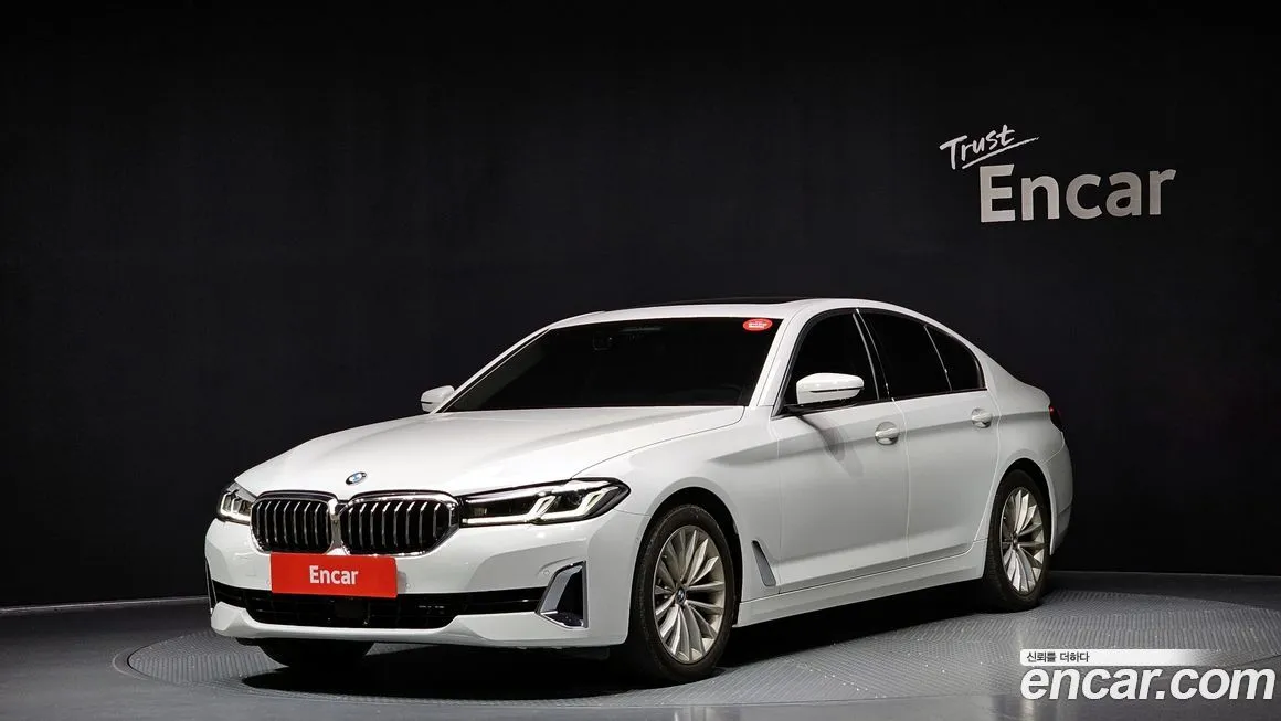 BMW 5-Series — фото 1