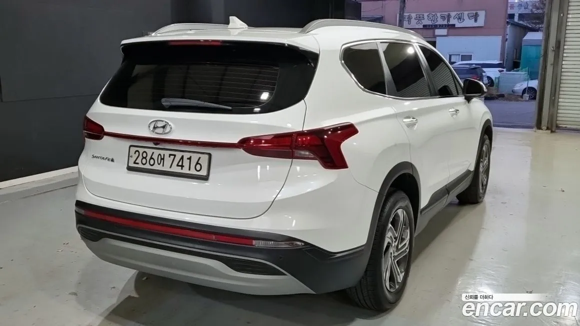 [object Object] Santafe 2023 из KR, фото 2