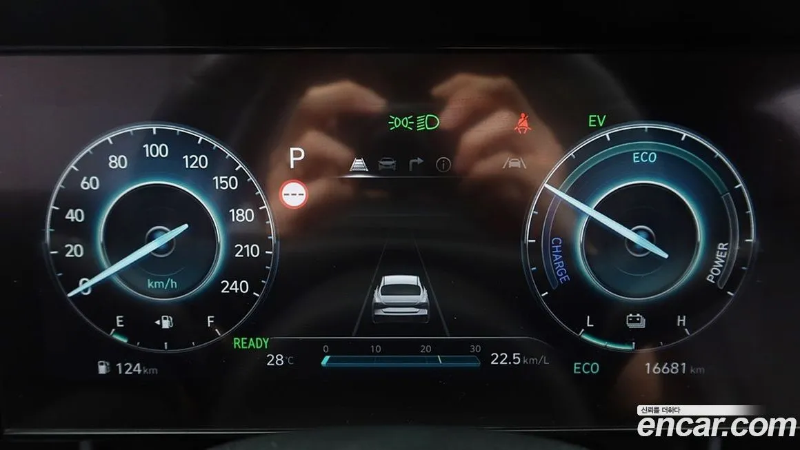 Hyundai AVANTE 2024 из KR, фото 8