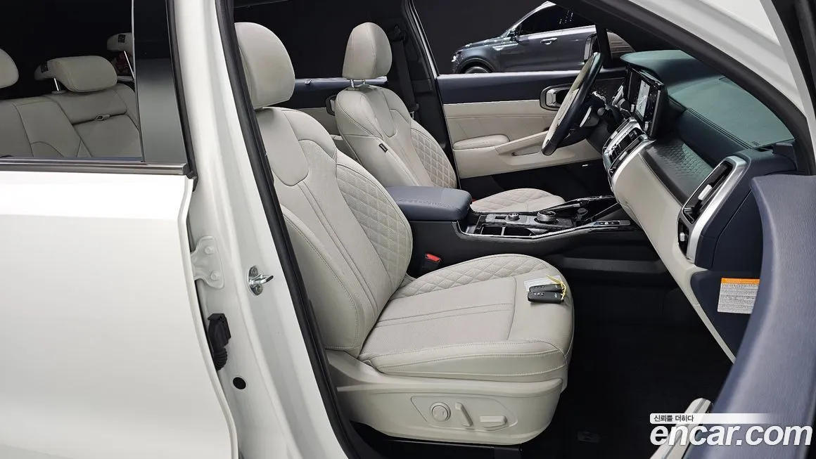 Kia Sorento — фото 10