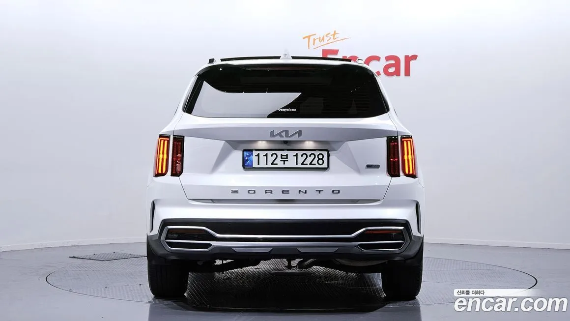 Kia Sorento — фото 4