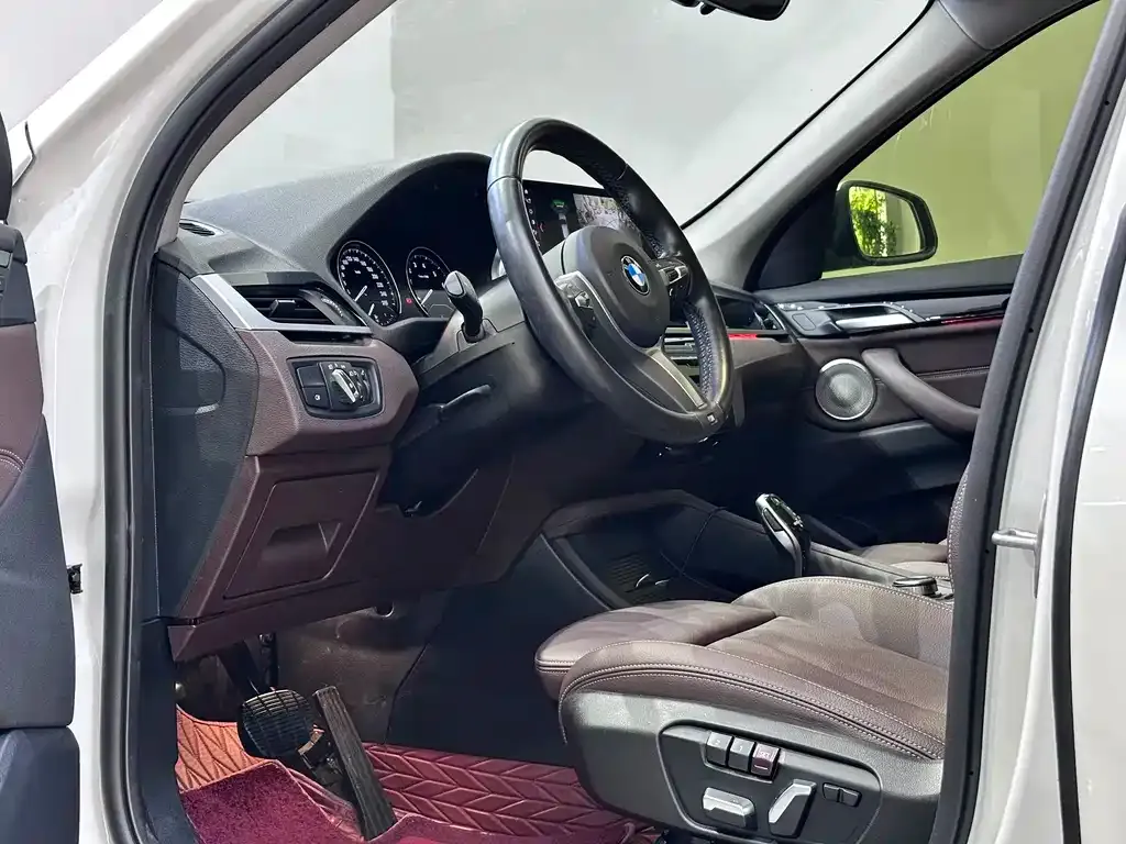 BMW X1 2023 из CN, фото 4