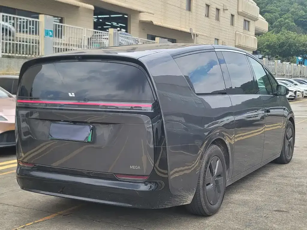 Li Auto MEGA 2024 из CN, фото 9