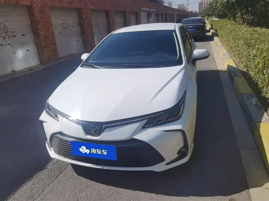 Toyota Corolla 2023 из CN, фото 2