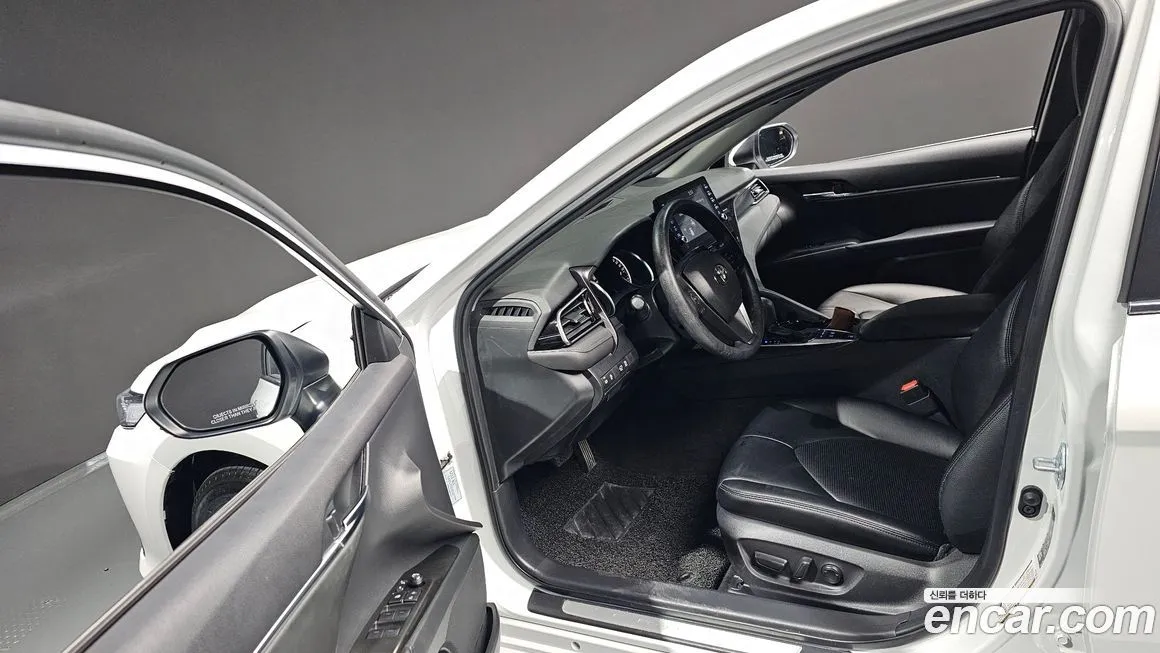 Toyota Camry 2022 из KR, фото 10