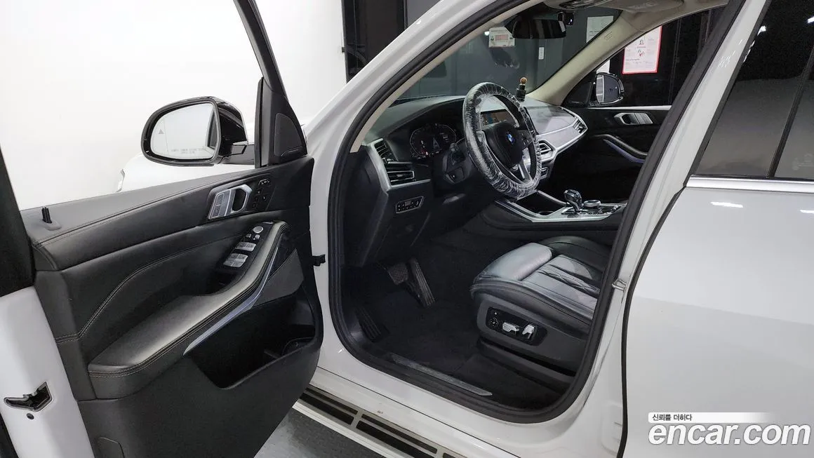 BMW X7 2021 из KR, фото 10