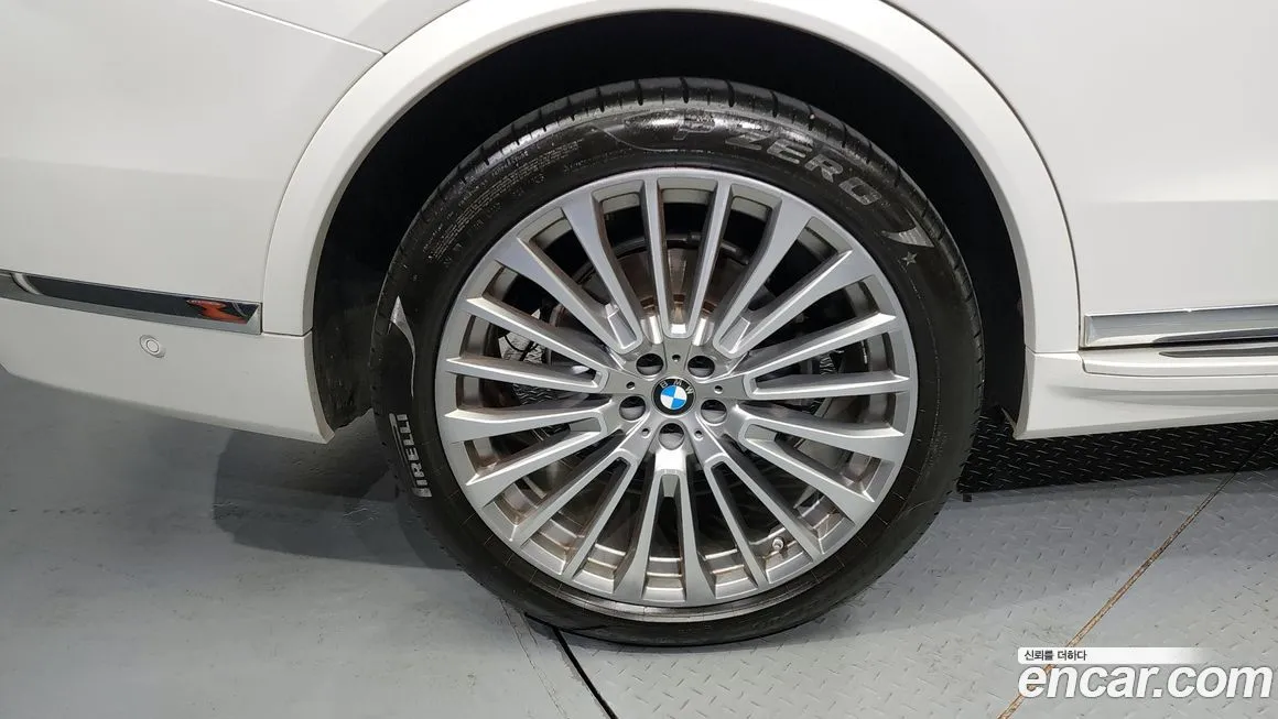 BMW X7 2021 из KR, фото 5