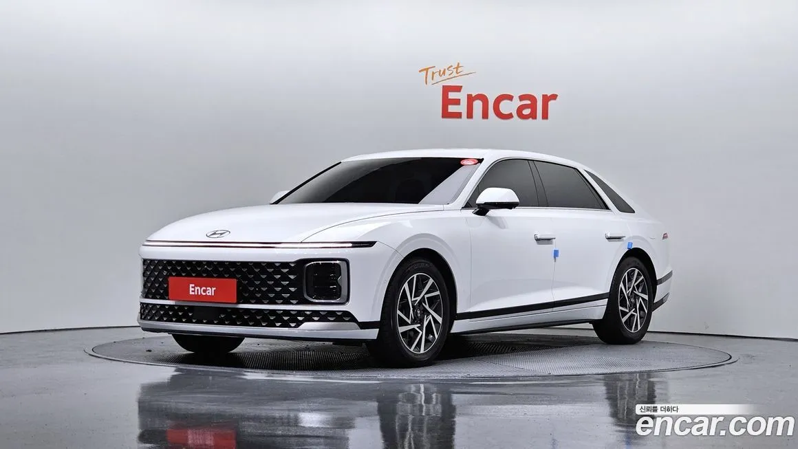 Hyundai Grandeur 2023 из KR, фото 1