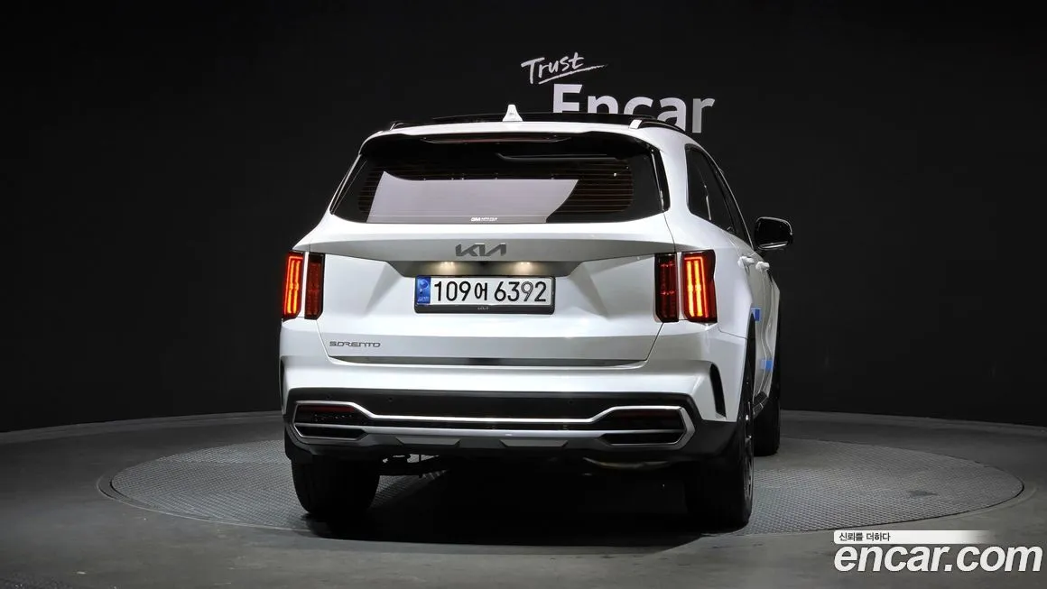 Kia Sorento — фото 4