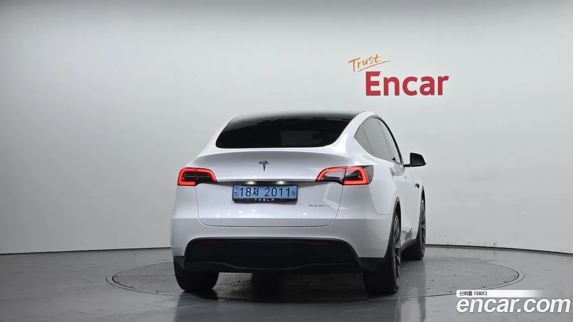 Tesla Model Y 2021 из KR, фото 4