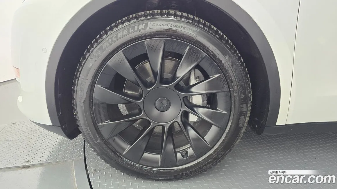Tesla Model Y 2021 из KR, фото 5