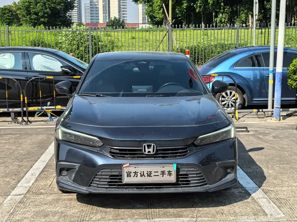 Honda Civic 2022 из CN, фото 2
