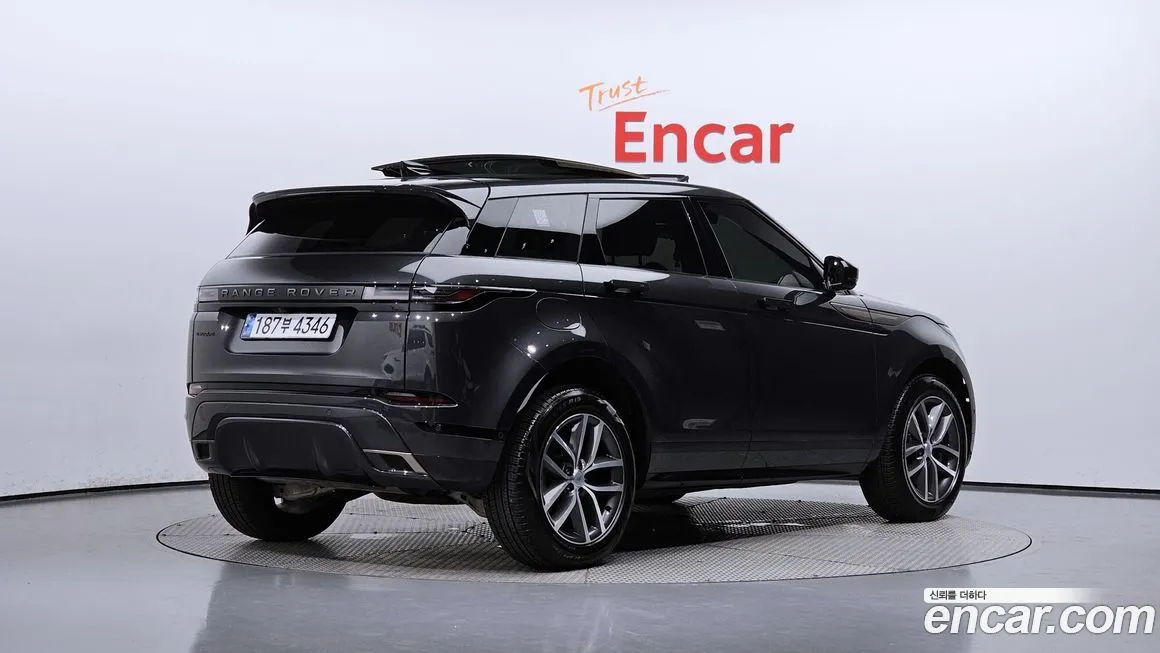 Land Rover Range Rover Evoque — фото 2