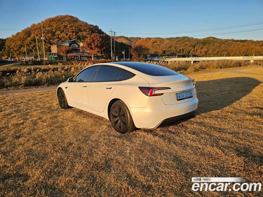 Tesla Model 3 2024 из KR, фото 7