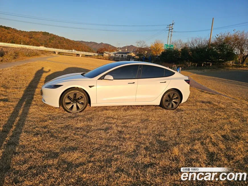 Tesla Model 3 2024 из KR, фото 8