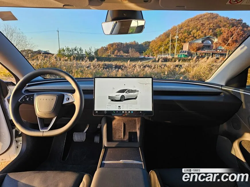 Tesla Model 3 2024 из KR, фото 9