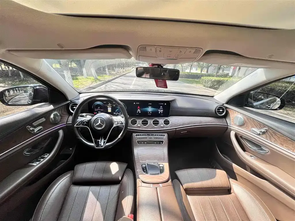 Mercedes-Benz E-Class 2022 из CN, фото 10