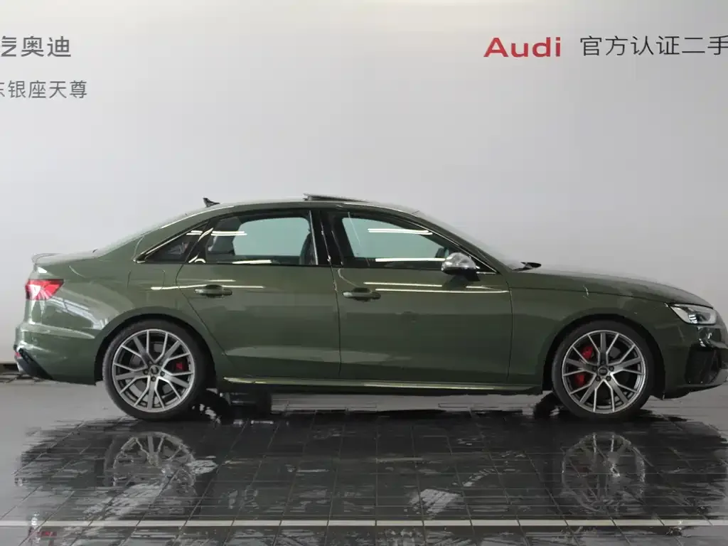 Audi S4 2024 из CN, фото 4