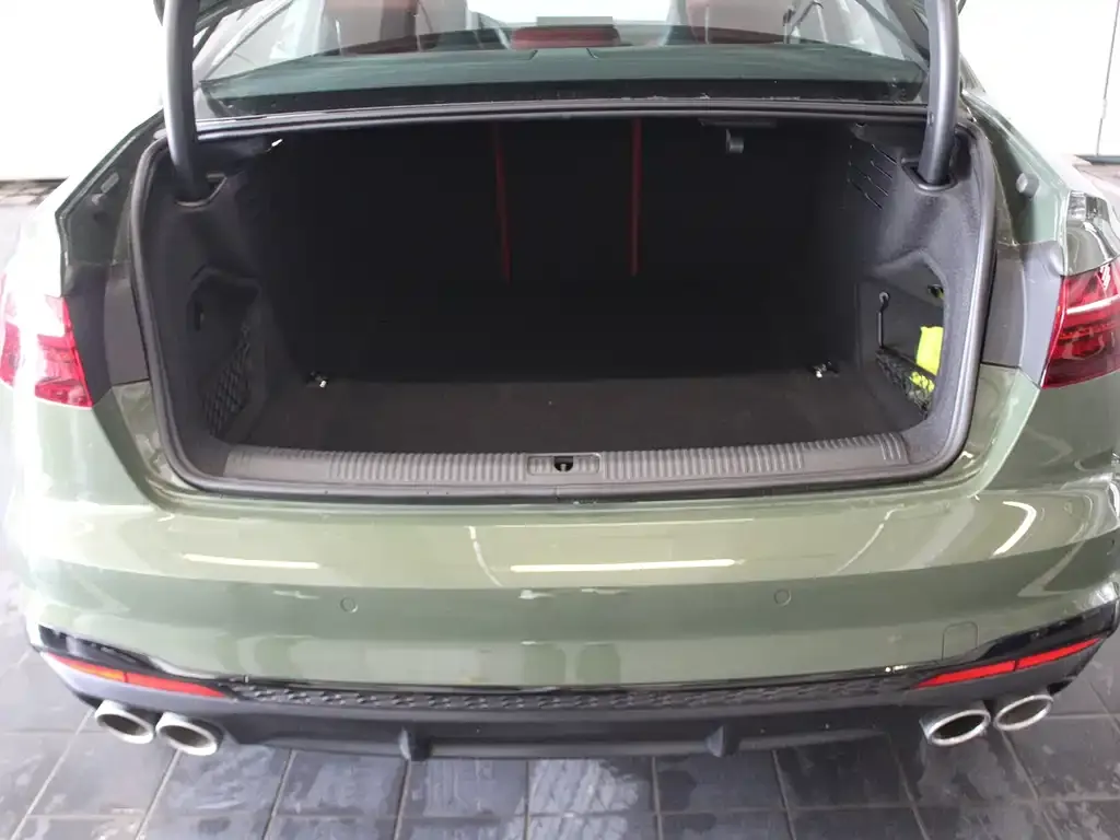 Audi S4 2024 из CN, фото 7