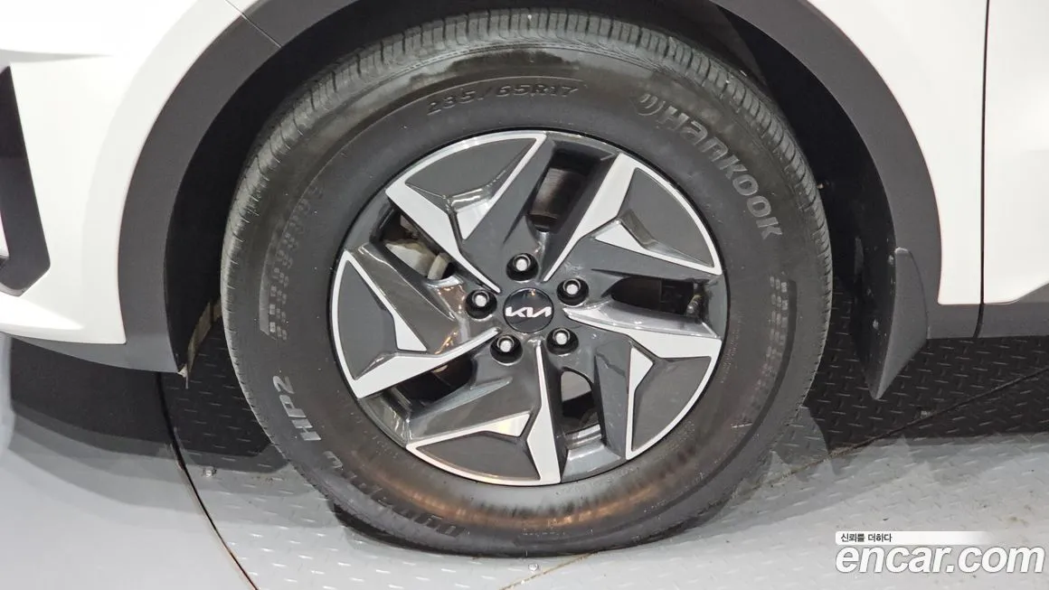 Kia Sorento — фото 5