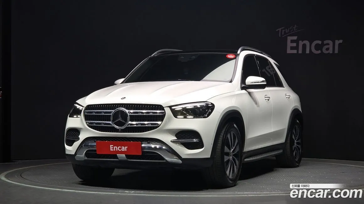 Mercedes-Benz GLE-Class — фото 1