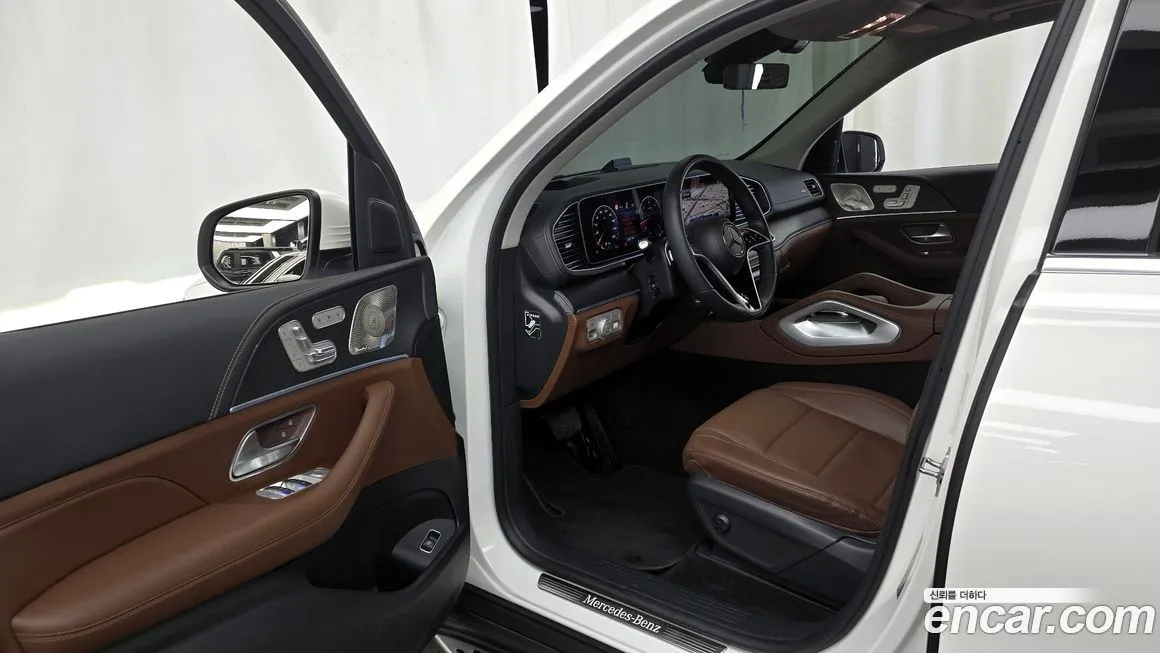 Mercedes-Benz GLE-Class — фото 10