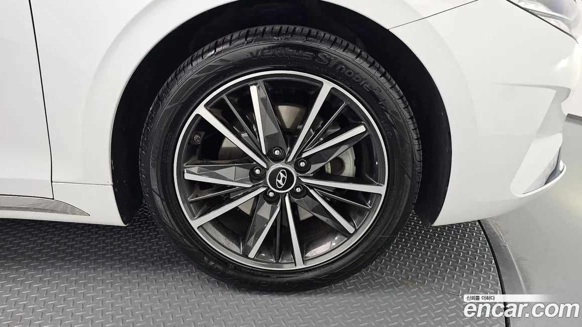 [object Object] Grandeur 2023 из KR, фото 5