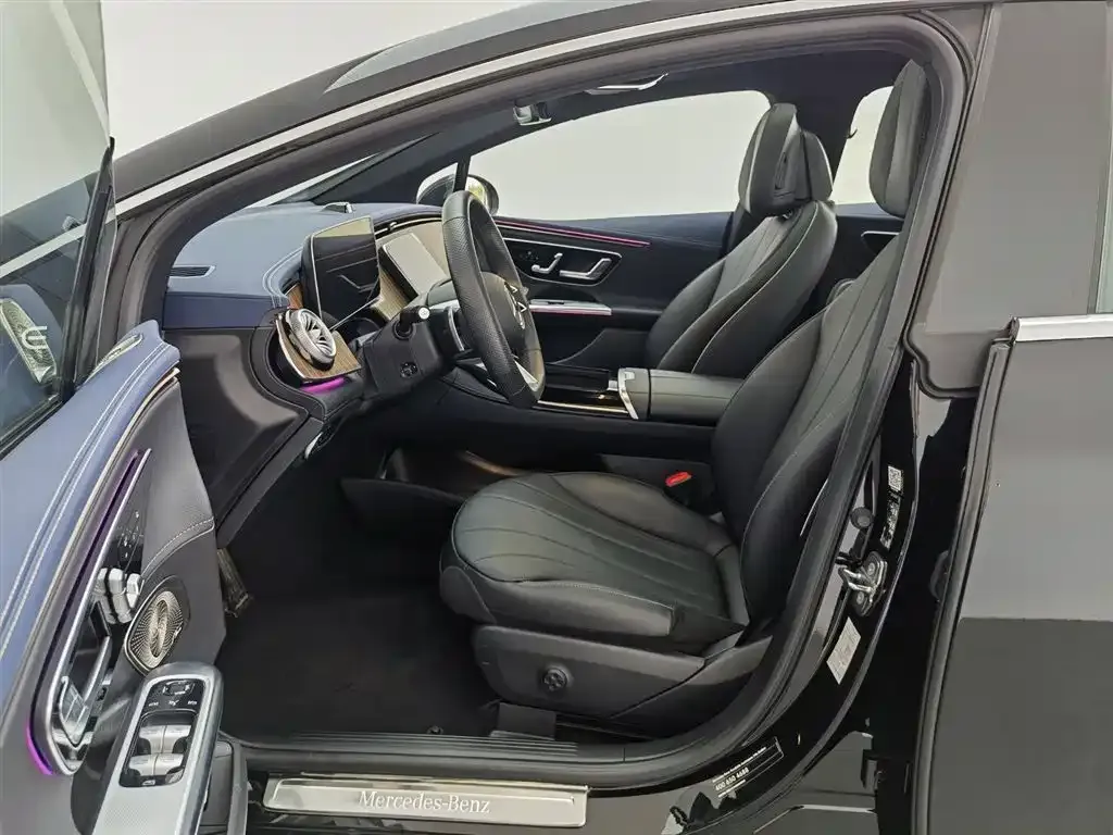 Mercedes-Benz EQE 2023 из CN, фото 10