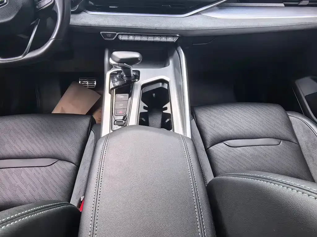Geely Xingrui 2022 из CN, фото 9