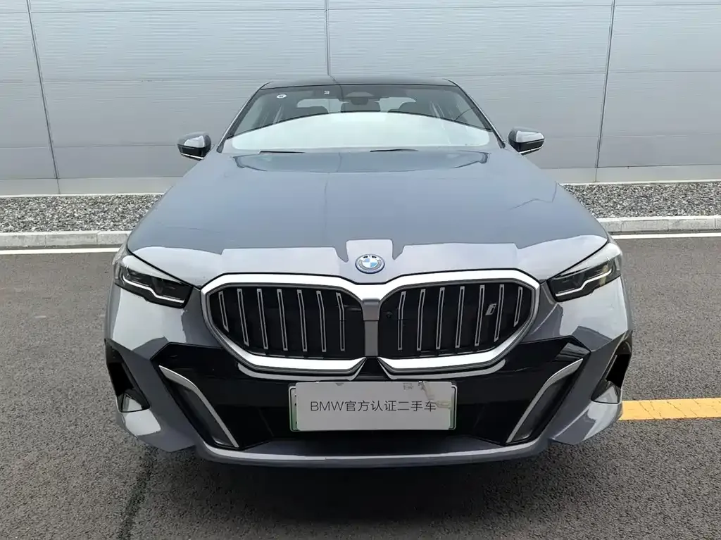 BMW i5 2024 из CN, фото 2