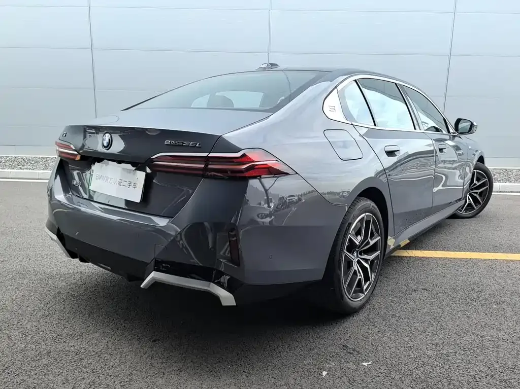 BMW i5 2024 из CN, фото 4