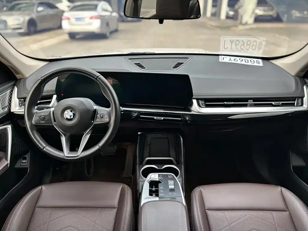 BMW X1 2024 из CN, фото 6