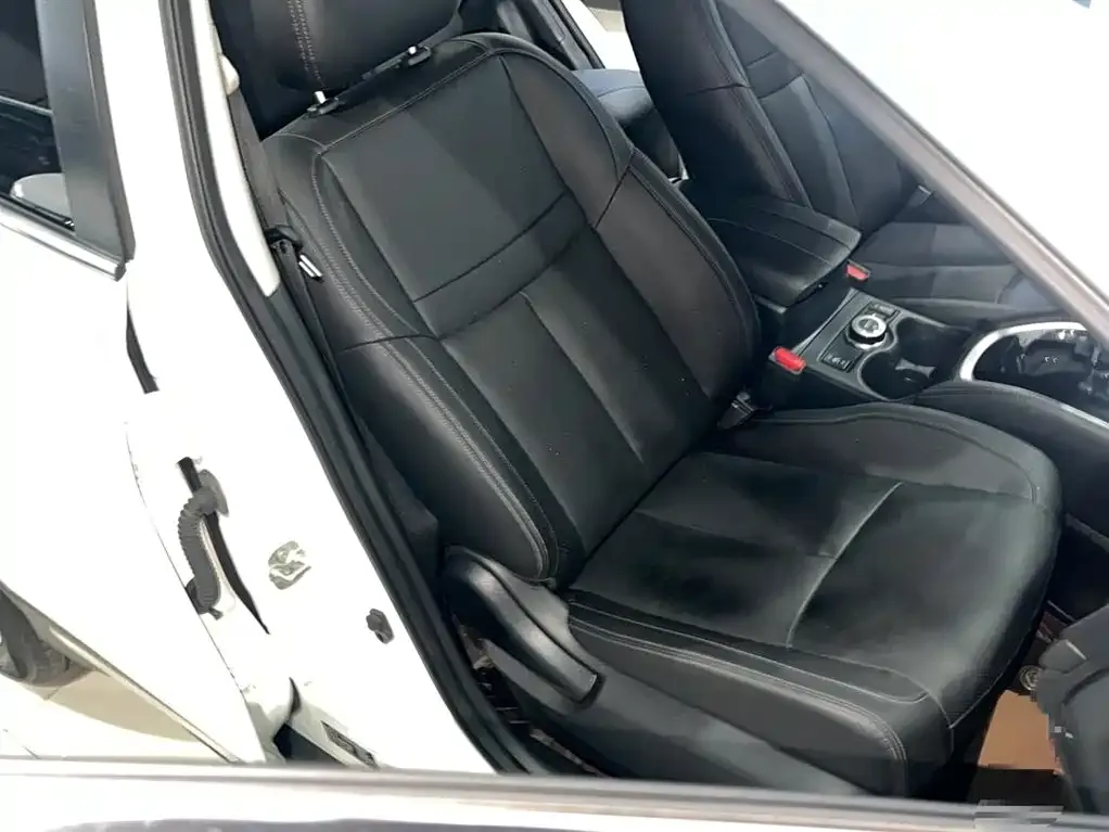 Nissan X-Trail — фото 4