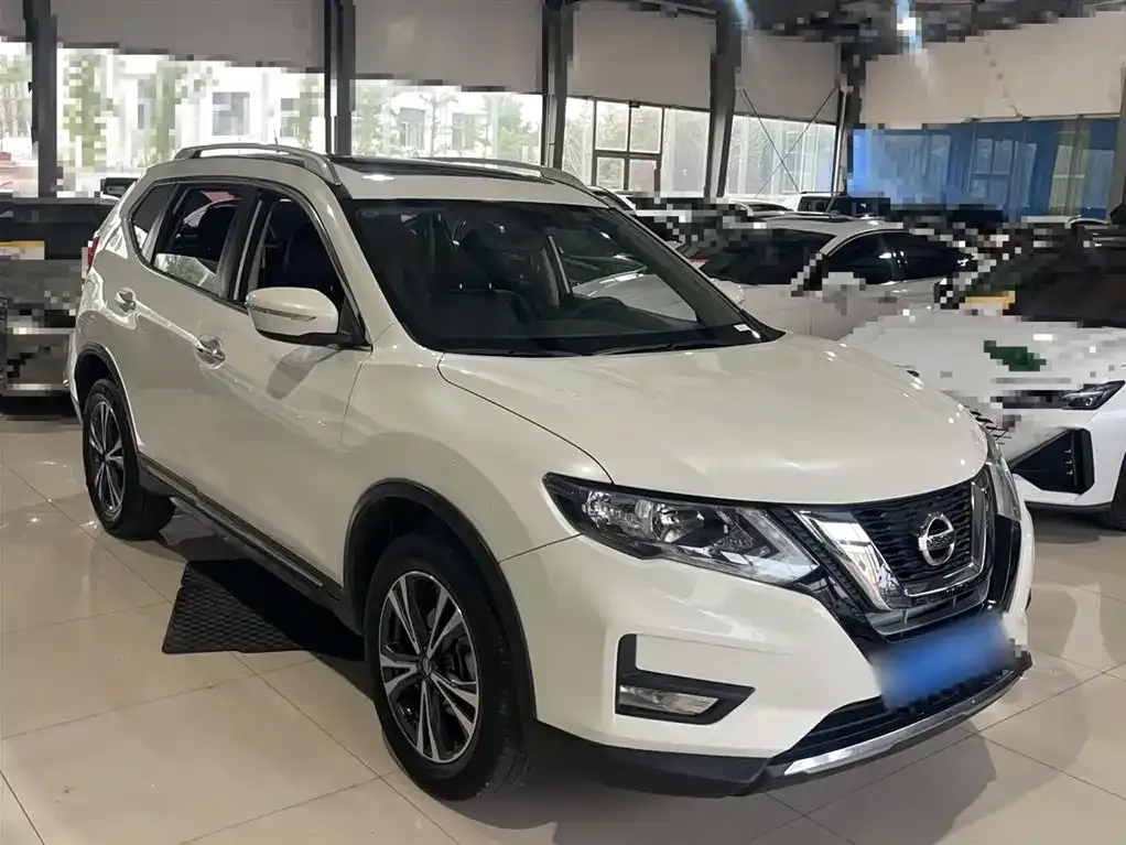 Nissan X-Trail — фото 9