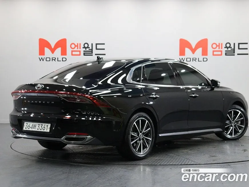 Hyundai Grandeur 2021 из KR, фото 3