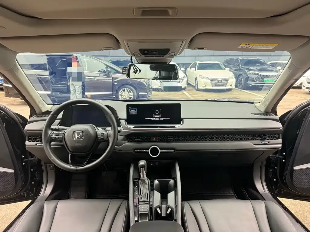 Honda Accord 2025 из CN, фото 5